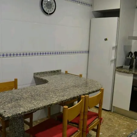 R116 Con Piscina Privada En * Cunit